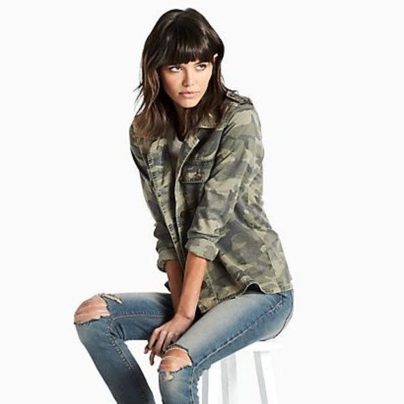 Lucky 🍀 Brand Camo Jacket - Picture 2 of 4